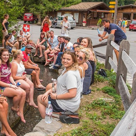 ラウターブルンネン Schutzenbach Backpackers For Adults 18-35ホステル エクステリア 写真