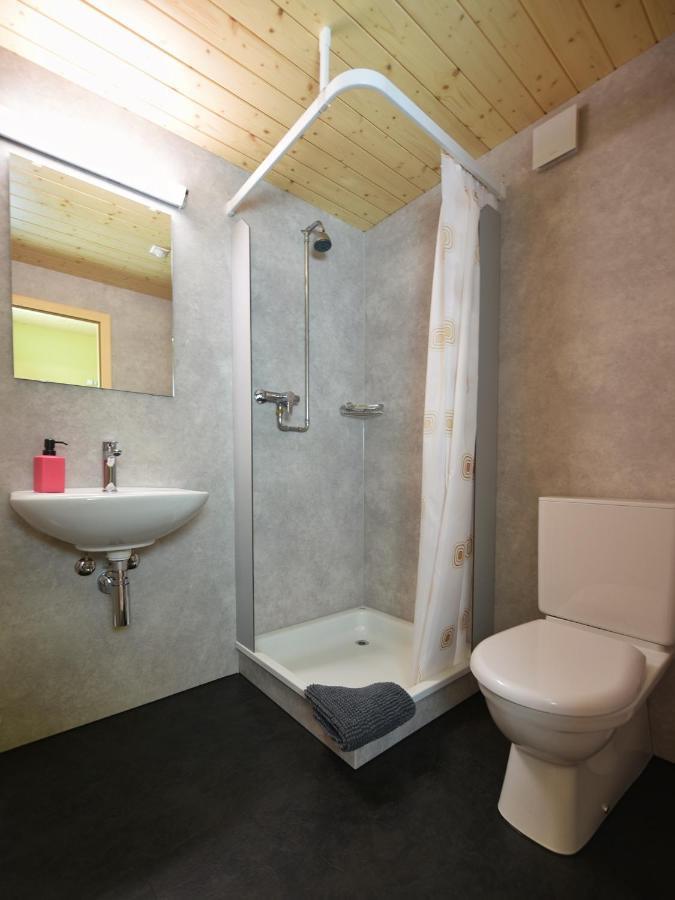 ラウターブルンネン Schutzenbach Backpackers For Adults 18-35ホステル エクステリア 写真