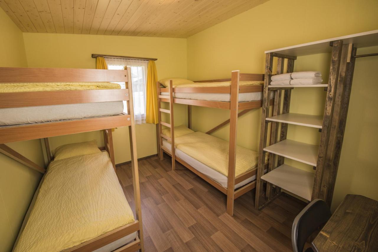 ラウターブルンネン Schutzenbach Backpackers For Adults 18-35ホステル エクステリア 写真