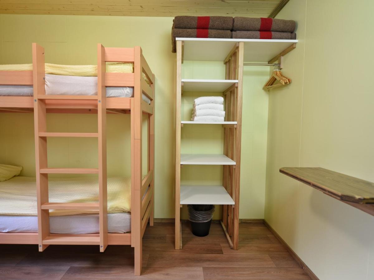 ラウターブルンネン Schutzenbach Backpackers For Adults 18-35ホステル エクステリア 写真