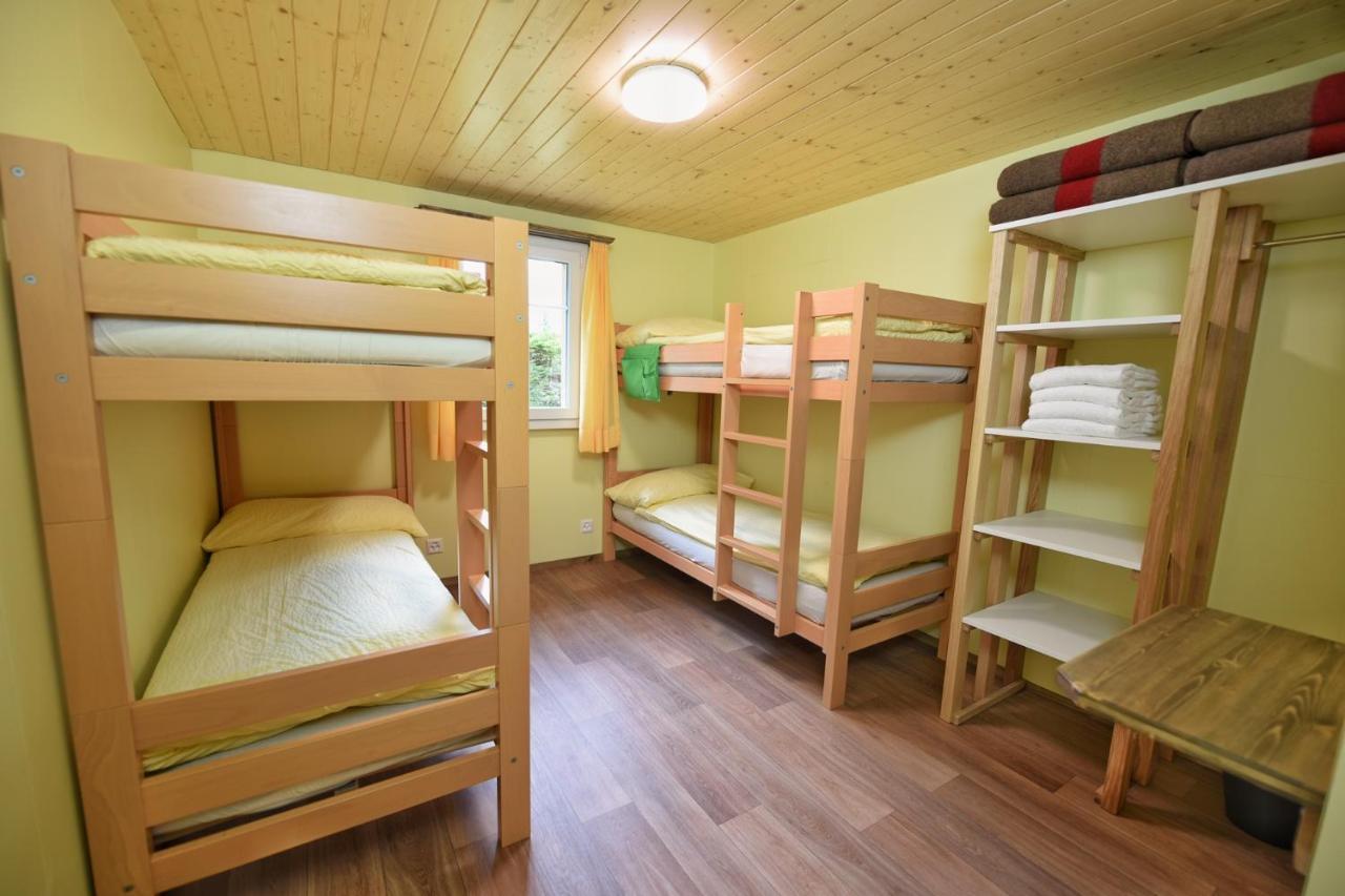 ラウターブルンネン Schutzenbach Backpackers For Adults 18-35ホステル エクステリア 写真